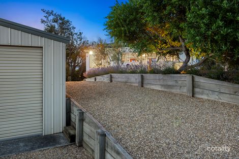 Property photo of 8 Prentice Avenue Rye VIC 3941