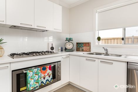 Property photo of 25/155 Ahern Road Pakenham VIC 3810