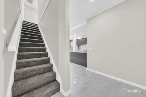 Property photo of 15 Fairholme Crescent Strathtulloh VIC 3338