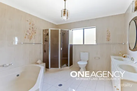 Property photo of 39 Silverwater Road Silverwater NSW 2264