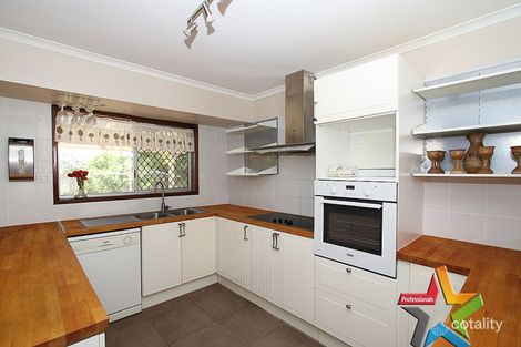 23 Parklands Dr, Boronia Heights, QLD 4124