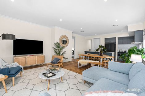 26 Mccubbin Dr, Mount Duneed, VIC 3217