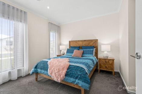 Property photo of 26 McCubbin Drive Mount Duneed VIC 3217