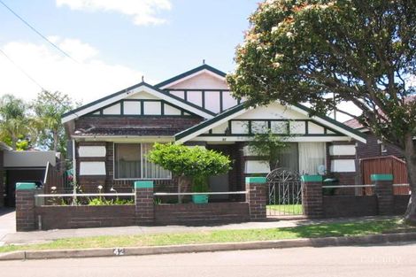 42 Bayview Rd, Canada Bay, NSW 2046