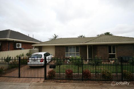 2a Parslow Rd, Marion, SA 5043