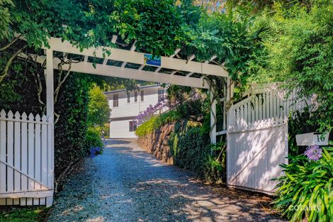 16 Mayon Ct, Tamborine Mountain, QLD 4272