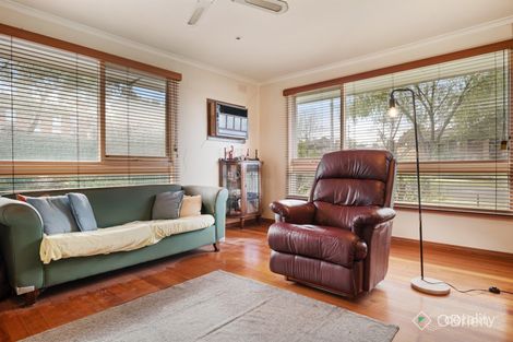 Property photo of 11 Locksley Close Bayswater VIC 3153
