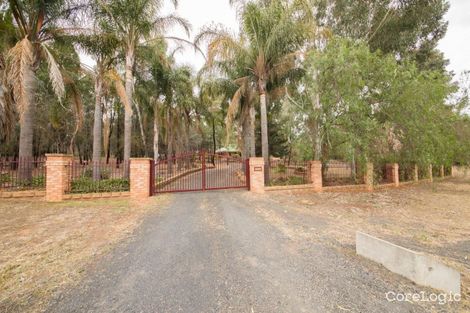 Property photo of 18L Debeaufort Drive Dubbo NSW 2830