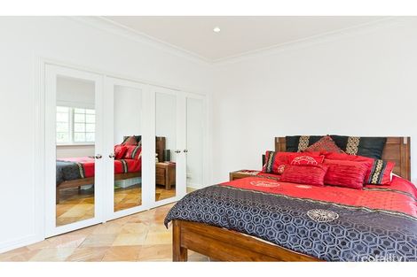 Property photo of 2/14 Tareena Street Nedlands WA 6009