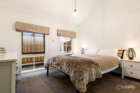 Property photo of 2/8 Thomas Street Port Melbourne VIC 3207