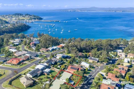 4 Andrea St, Eden, NSW 2551