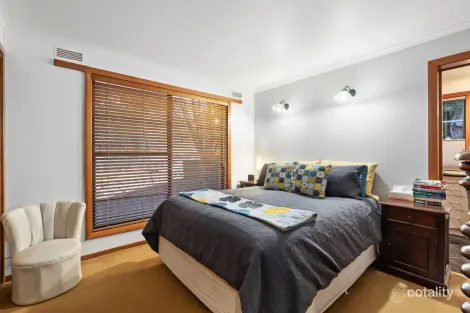 Property photo of 6 Mount Helen Avenue Mount Helen VIC 3350