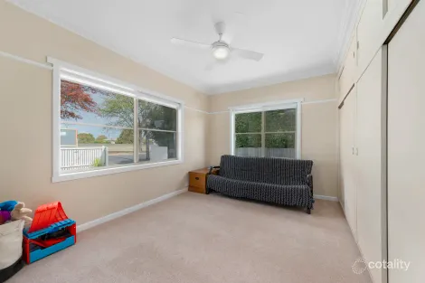 Property photo of 225 Scott Parade Brown Hill VIC 3350