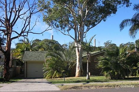 132 Vales Rd, Mannering Park, NSW 2259