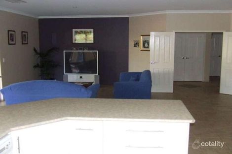 Property photo of 10 Kardan Way Dalyellup WA 6230