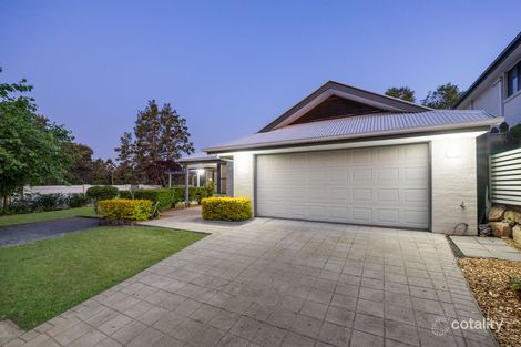 Property photo of 4 Colthouse Place Sinnamon Park QLD 4073