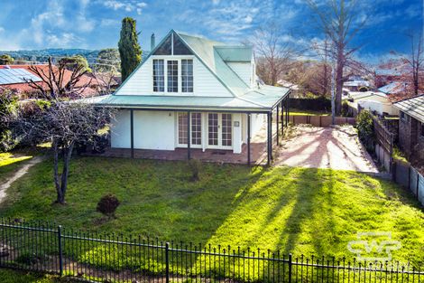 Property photo of 16 Cramsie Crescent Glen Innes NSW 2370