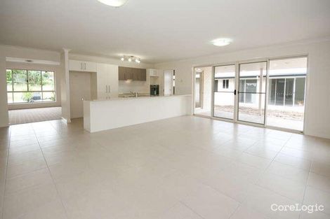 Property photo of 7 Crows Ash Place Kuluin QLD 4558