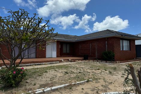 10 Queen Pde, Wannanup, WA 6210