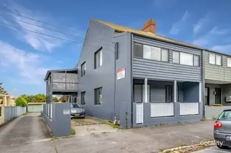 2/212 Darby St, Cooks Hill, NSW 2300