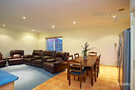 Property photo of 68 Shaftsbury Boulevard Point Cook VIC 3030