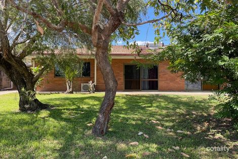 2/4 Mooney Ct, Glenella, QLD 4740