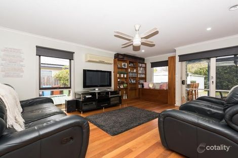Property photo of 8 Neal Street Bayswater VIC 3153
