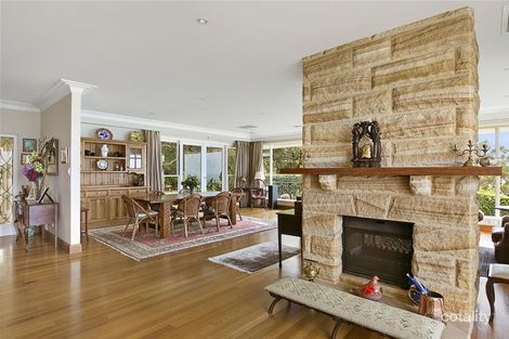 Property photo of 53 Edgecliffe Boulevard Collaroy Plateau NSW 2097