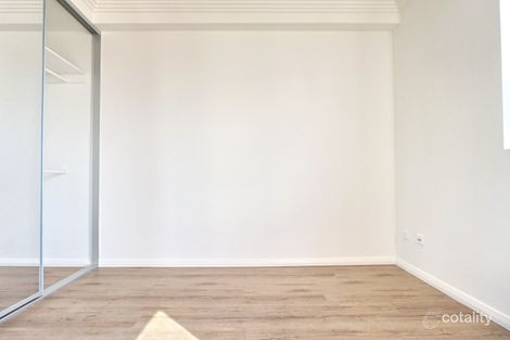 Property photo of 305/94-96 Railway Terrace Merrylands NSW 2160