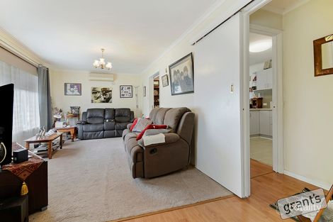 Property photo of 5 Home Road Nar Nar Goon VIC 3812