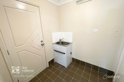 Property photo of 15 Graysynd Circuit Cameron Park NSW 2285