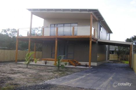 17 Beach Bvd, Pioneer Bay, VIC 3984