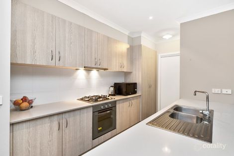 Property photo of 36 Lemon Grove Cranbourne West VIC 3977