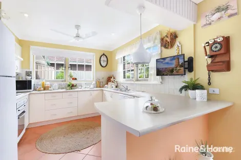 Property photo of 8 Taranna Crescent Nowra NSW 2541