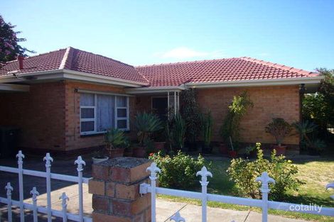 28 Renown Ave, Clovelly Park, SA 5042