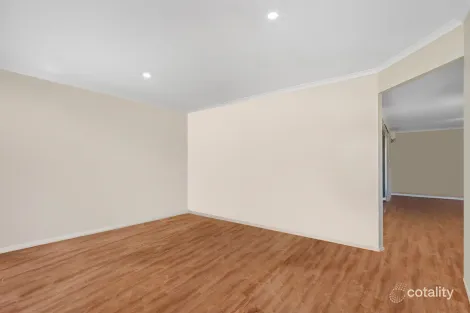 Property photo of 18 Hewett Drive Regency Downs QLD 4341