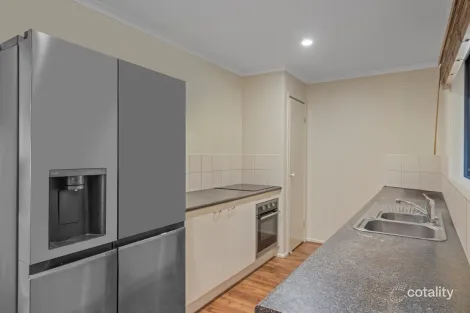 Property photo of 18 Hewett Drive Regency Downs QLD 4341