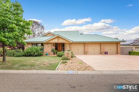 Property photo of 38 Barrington Crescent Amaroo ACT 2914