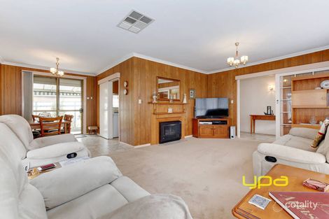 Property photo of 11 Minogue Crescent Hoppers Crossing VIC 3029