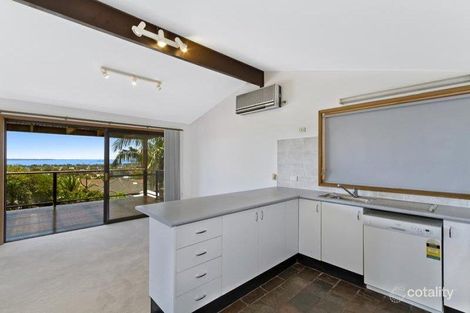 Property photo of 7 Peak Street Bateau Bay NSW 2261