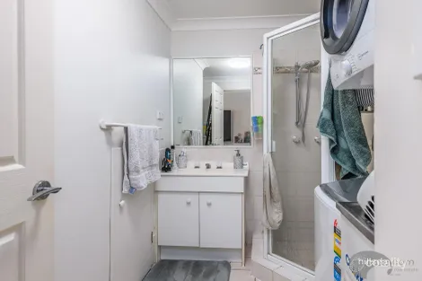 Property photo of 10/143 Frank Street Labrador QLD 4215