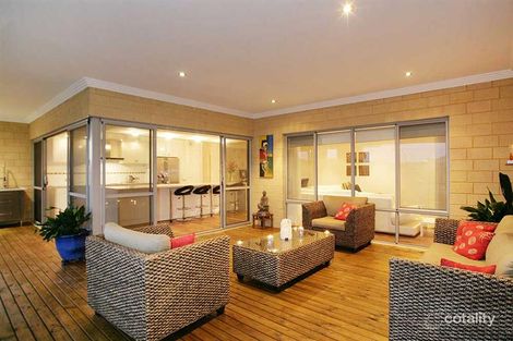 Property photo of 55 Hillhouse Way Piara Waters WA 6112