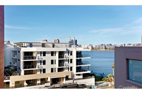 647/2 The Crescent, Wentworth Point, NSW 2127