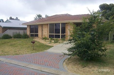 12 Grimbsy Cl, Kenwick, WA 6107