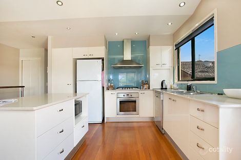Property photo of 2/6 Nankeen Avenue Paradise Point QLD 4216