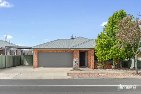 220 Station St, Epsom, VIC 3551
