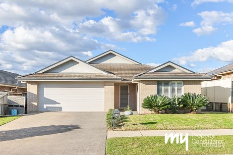 40 Young Cct, Elderslie, NSW 2570