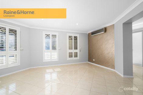 Property photo of 2 Ferraro Crescent West Hoxton NSW 2171