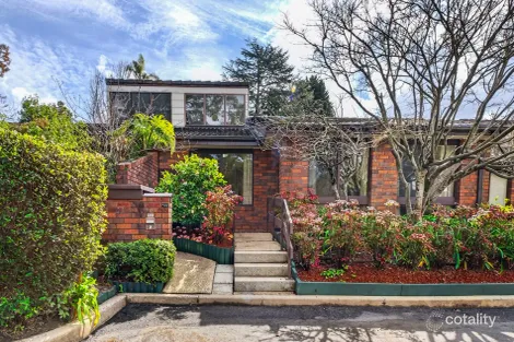 2/2 The Glen Cres, Springwood, NSW 2777