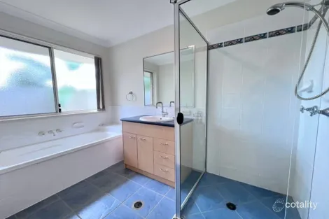 Property photo of 5 Coffeebush Court Reedy Creek QLD 4227